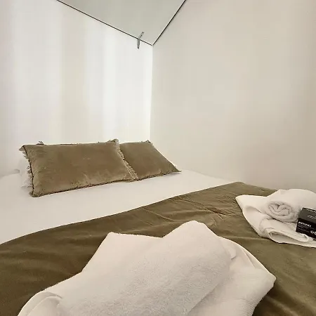 2 Bedrooms - 11ca شقة كان